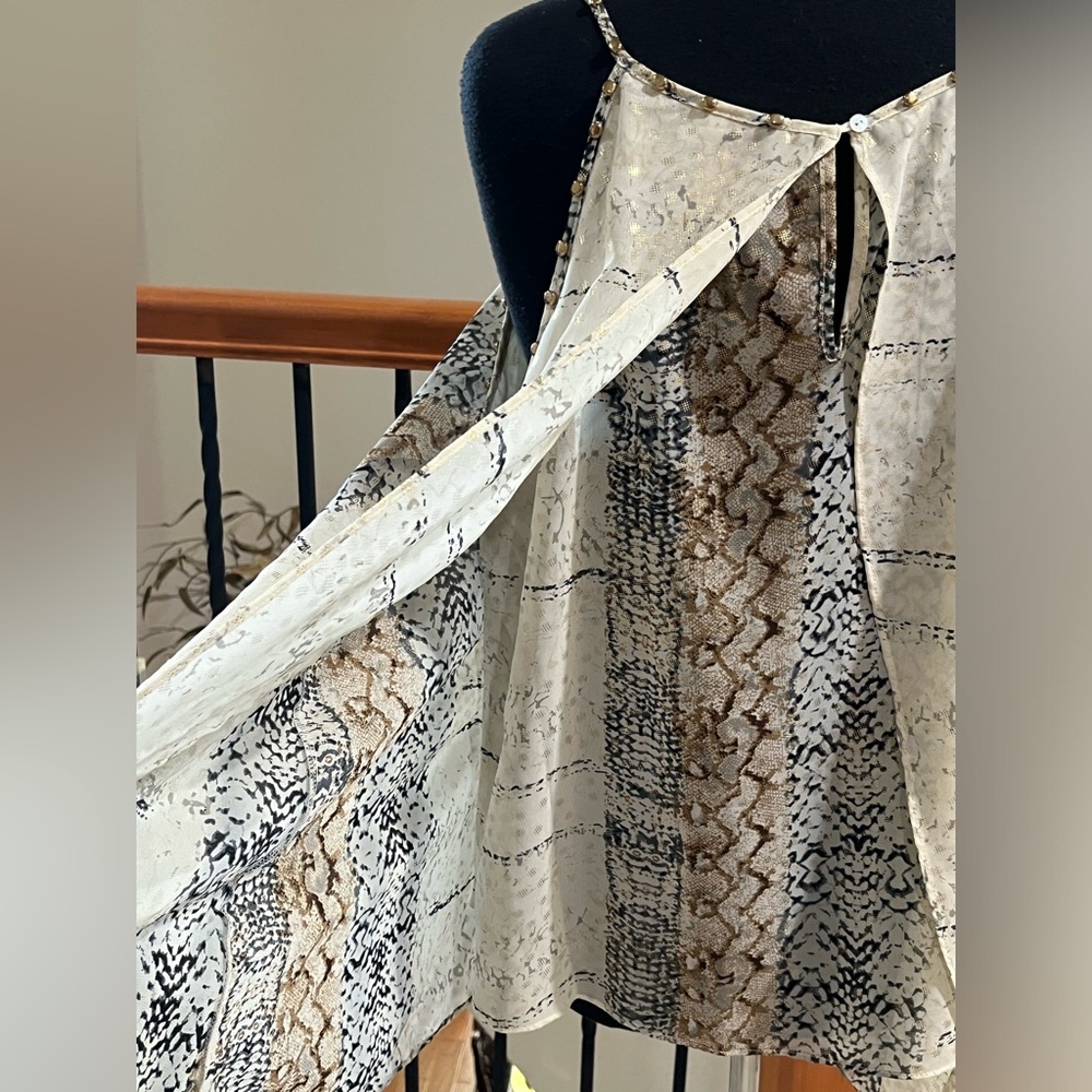 Midnight Velvet Animal Print Top - Brown & Gray with studded  accents: SIZE XL - Picture 9 of 12